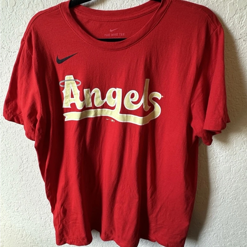 Men’s Large Los Angeles Angels NIKE City Connect Red T-Shirt NEW